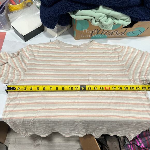 Patagonia Men's Trail Harbor Pocket Tee Hemp Organic Cotton Large Tan Stripe - Picture 6 of 7